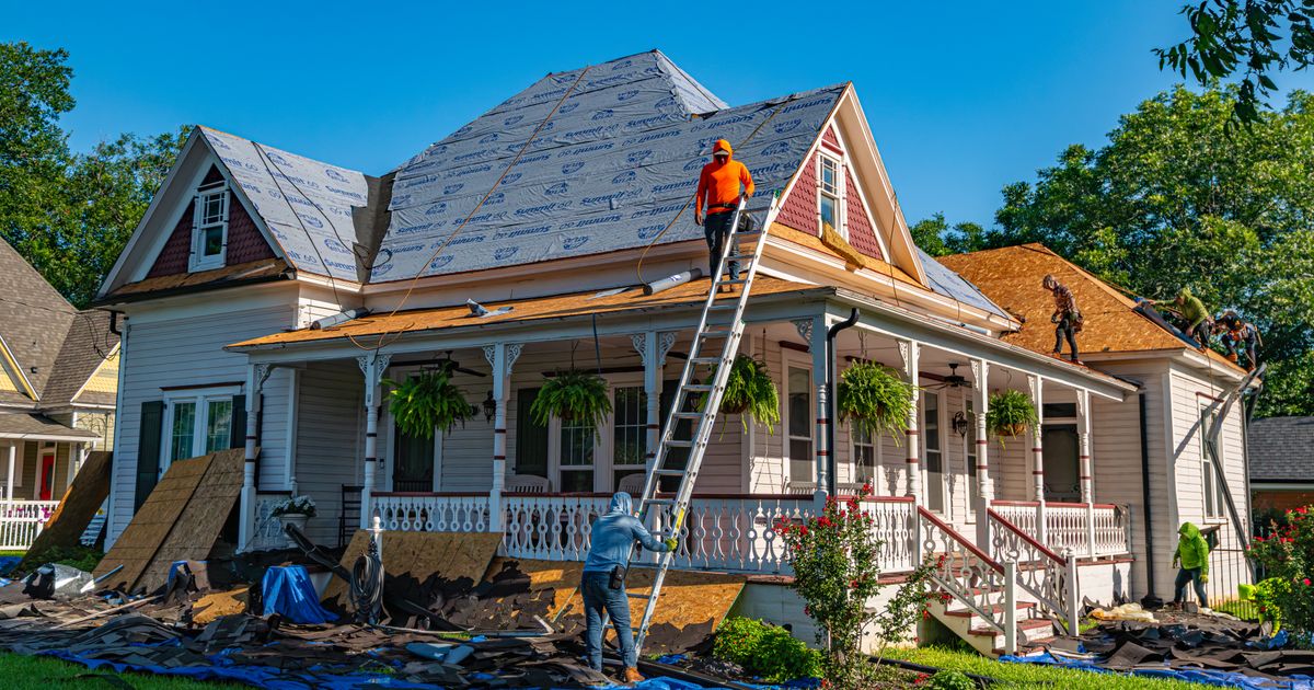 Roofer marketing: how to get found fast when someone's roof is leaking